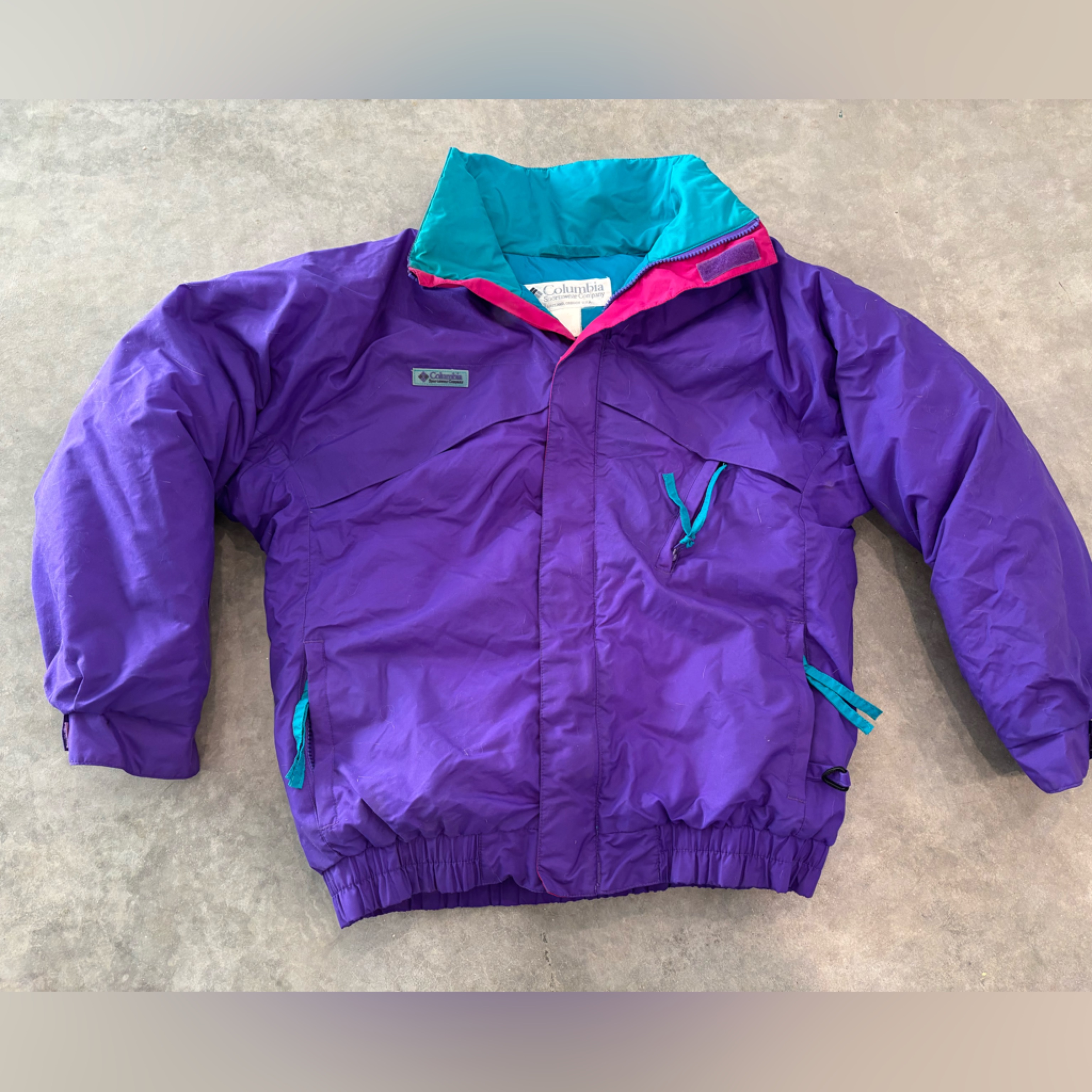 Women’s Vintage Colombia Puffer Jacket Size Medium